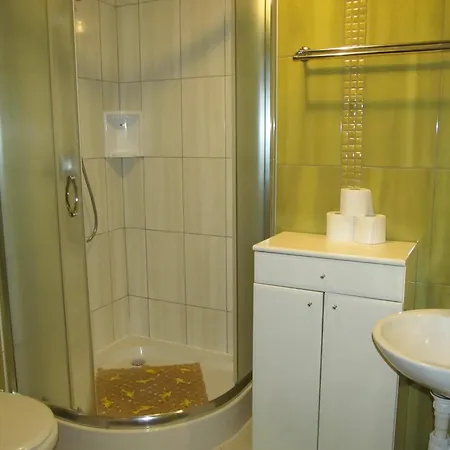 فندق مبيت وإفطار U Sarapatki-noclegi Z Wyzywieniem 3*