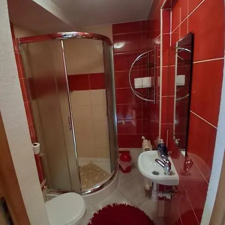 U Sarapatki-noclegi Z Wyzywieniem Bed & Breakfast *